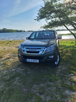 Sprzedam Isuzu demax lsx 2.5 - 13
