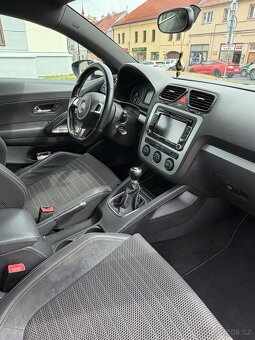 Volkswagen Scirocco 1.4 tsi 118 kW - 13