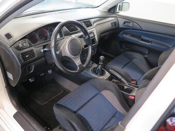 Mitsubishi Lancer Evolution VIII MR FQ 320 - 13