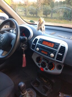 Nissan Micra k12 - 13