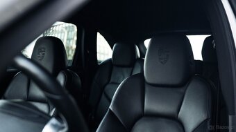 Porsche Cayenne 2014r Diesel - 13