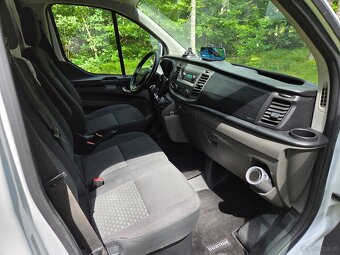 Sprzedam Ford Custom kamper - 13