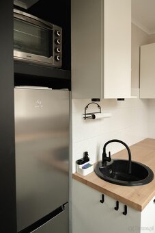 Wynajmę przytulną kawalerkę. - 13