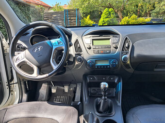HYUNDAI Ix35 rocznik 2015 sprzedam - 13