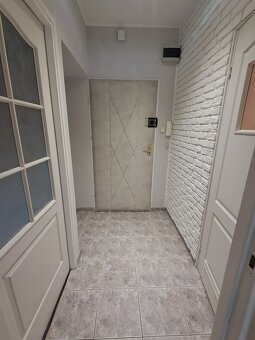 Mieszkanie o pow. 32.40m2, parter, balkon, Os. Tyniec - 13