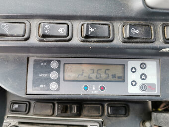 Sprzedam koparkę gąsienicową NEW HOLLAND T4P E 195 B - 13