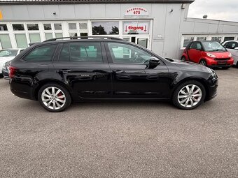 2019 Skoda Octavia Combi RS - 13
