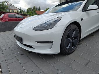 2022 Tesla Model 3 - 13