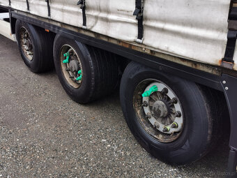 Sprzedaję naczepę platformową KRONE SD. - 13