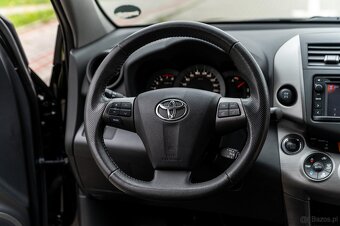 Toyota RAV4 - 13