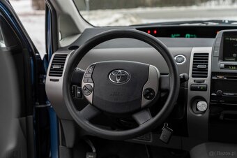 Toyota PRIUS - 13