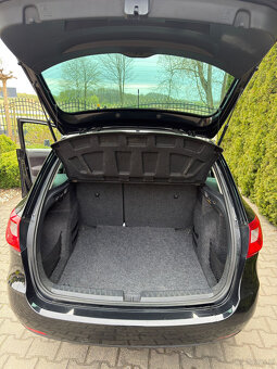 Seat Ibiza combi 1,4 16V pelna opcja model 2012 - 13