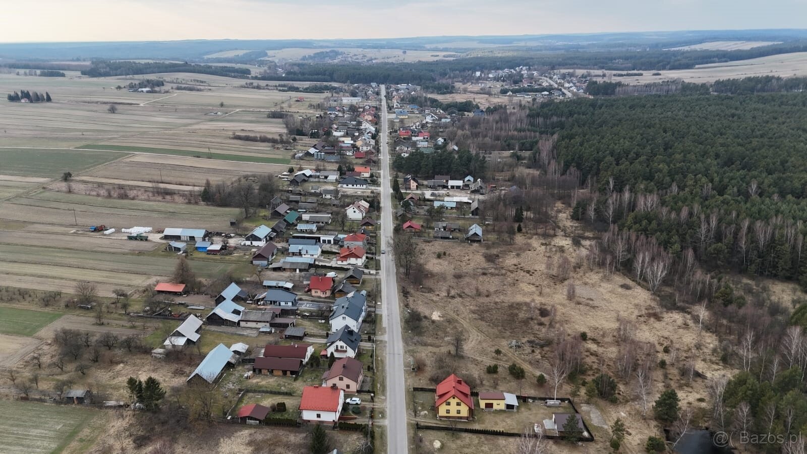 Do sprzedania drewniany domek położony na zielonym Roztoczu. - 14