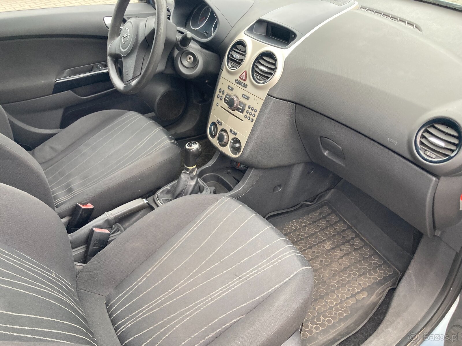 Corsa 1.2 Benzyna - 14