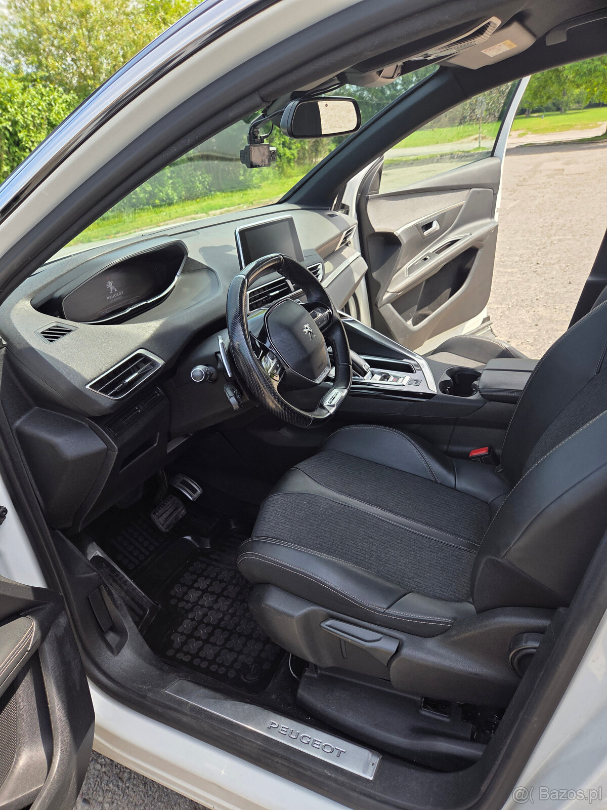 PEUGEOT 3008 GTline - 14