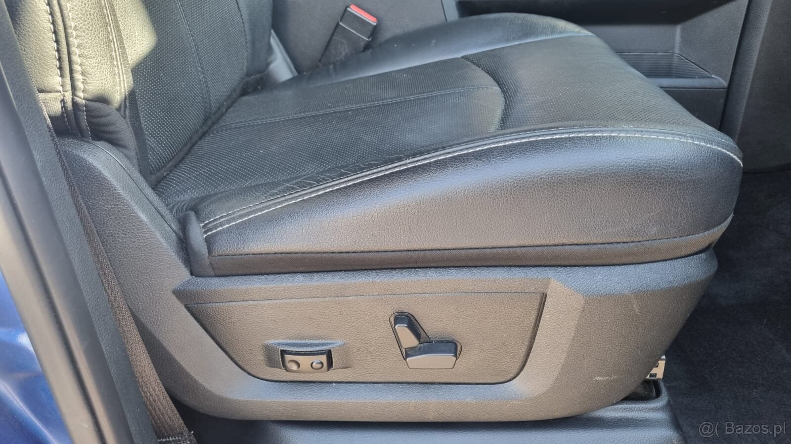Dodge Ram Sport 5.7 Hemi 4X4 - 14