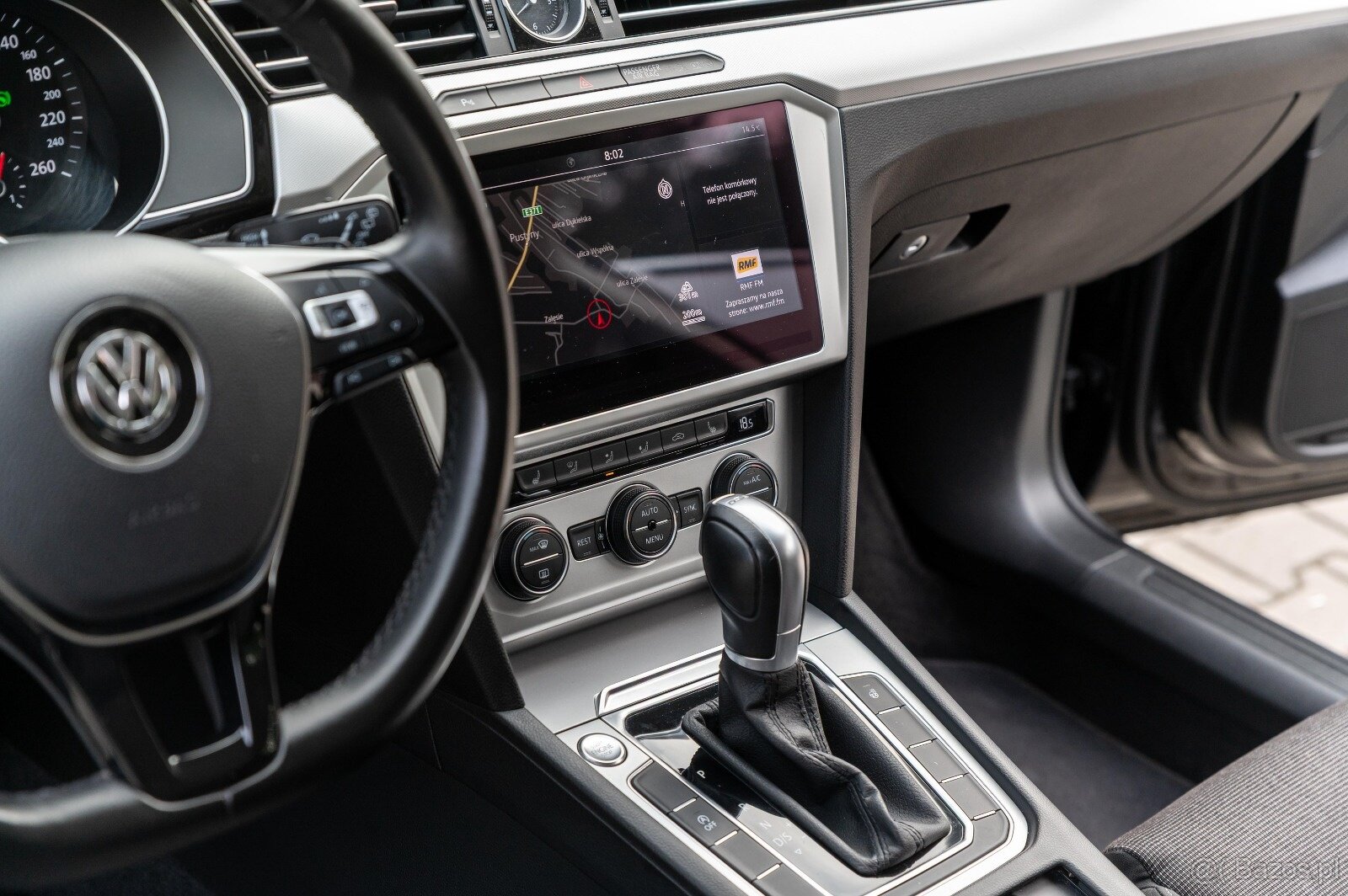 Volkswagen Passat 2018r. - 14