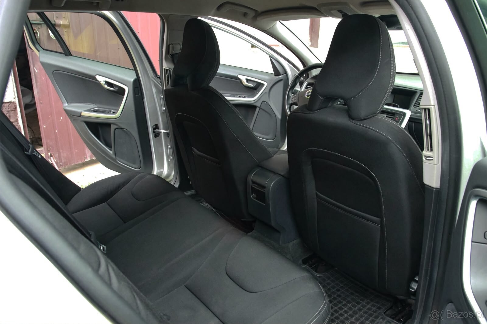 Volvo V60 - 14