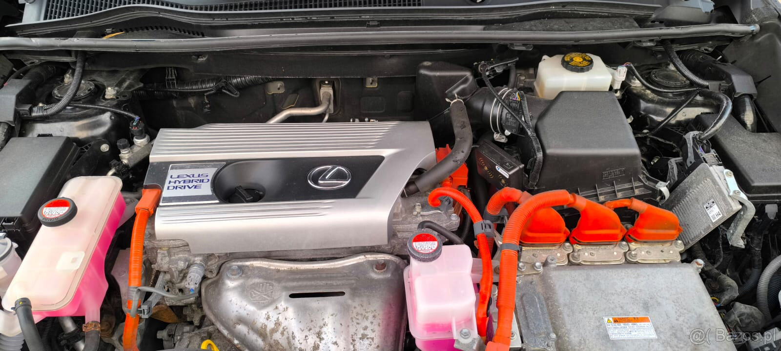 Lexus NX300H - 14