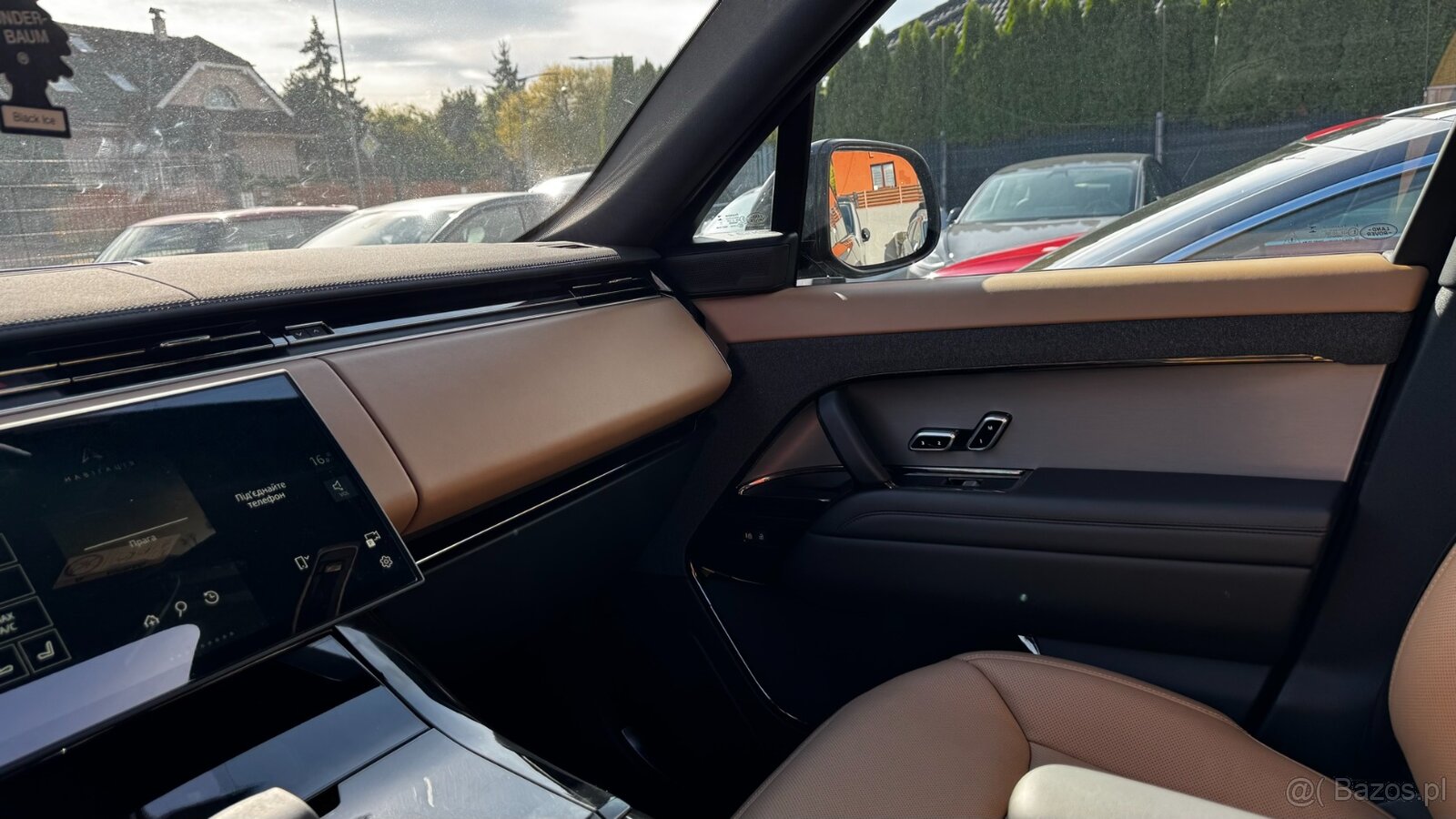 Range Rover Sport P460e HSE 2025, 8 000 km - 14