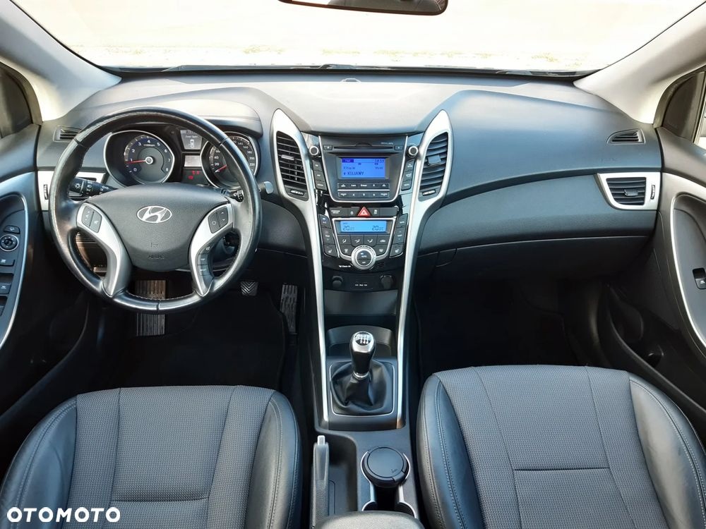 Hyundai i30 - 14