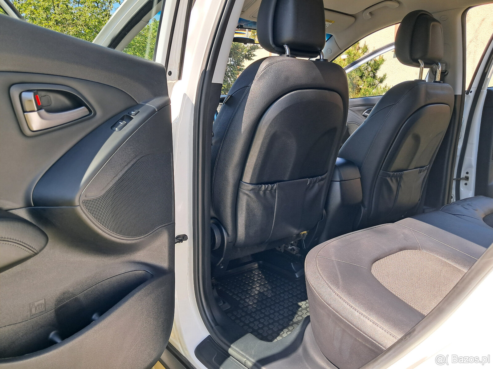 HYUNDAI Ix35 rocznik 2015 sprzedam - 14
