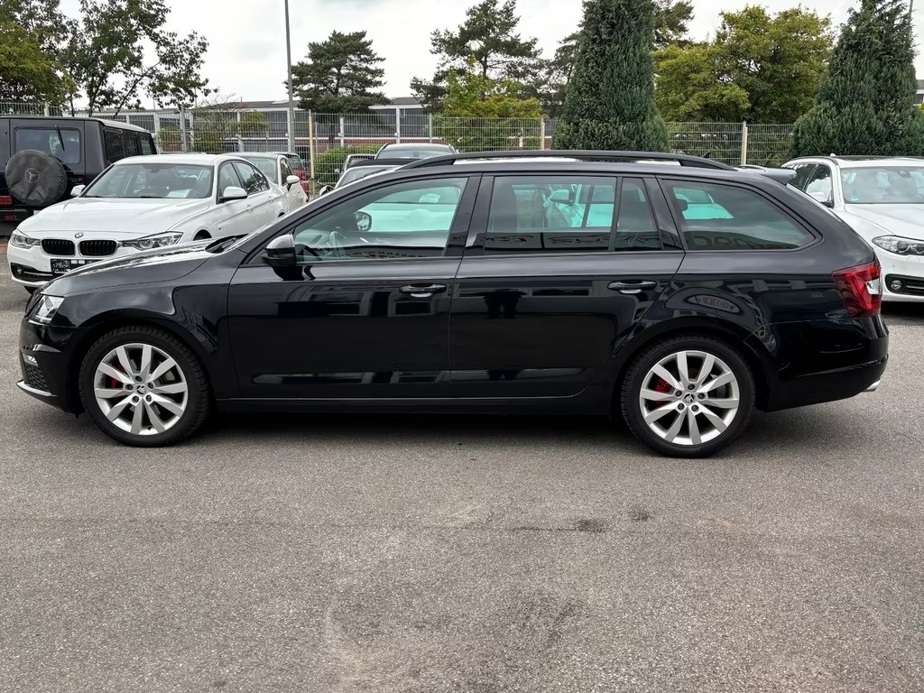 2019 Skoda Octavia Combi RS - 14