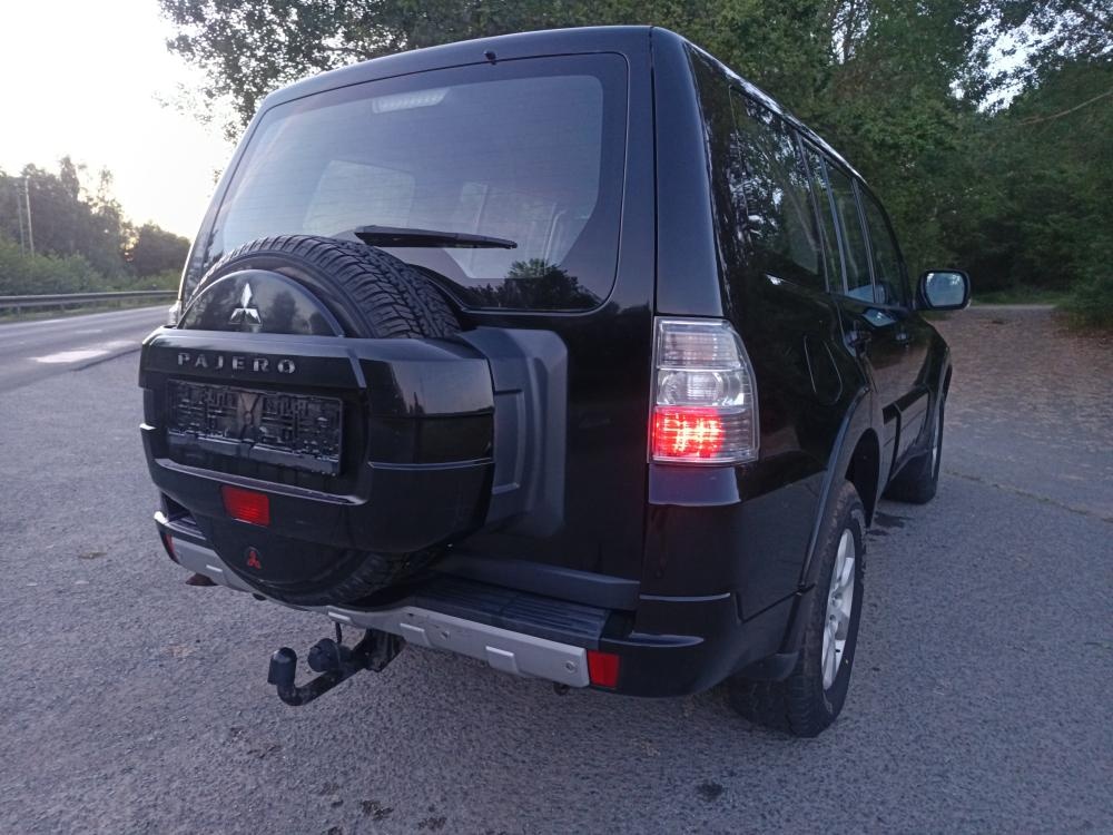 Mitsubishi Pajero V80 3.2 Di-D 142 Kw r.v 2012 - 14