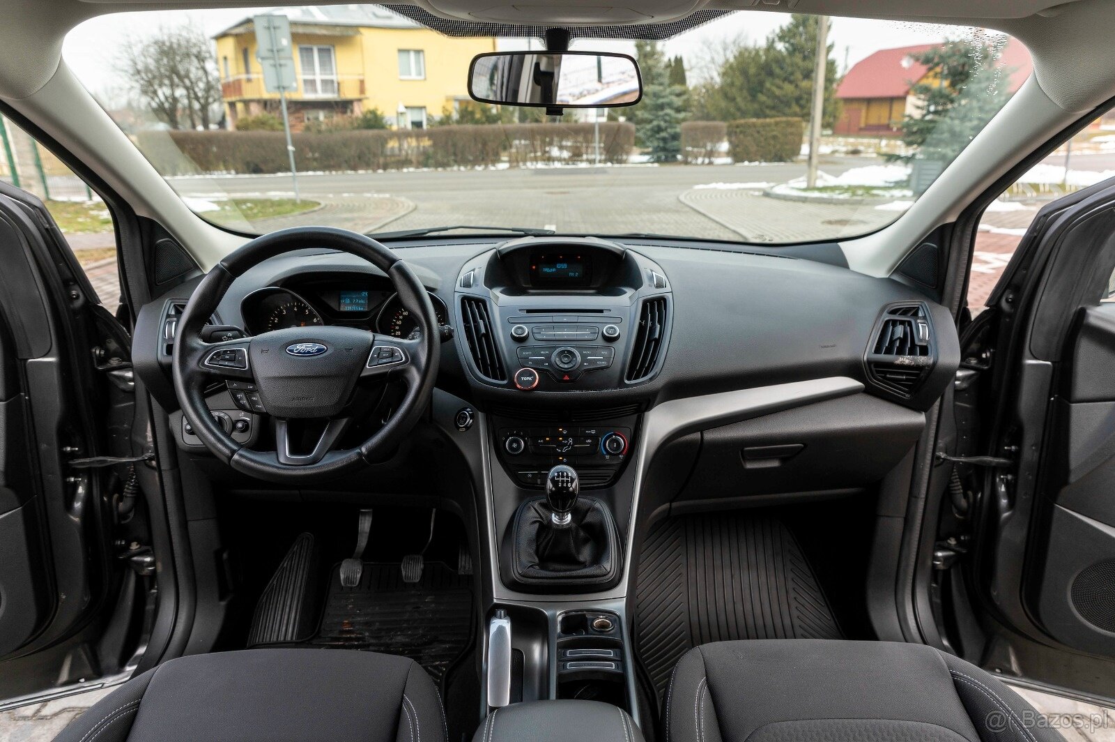 FORD KUGA - 14