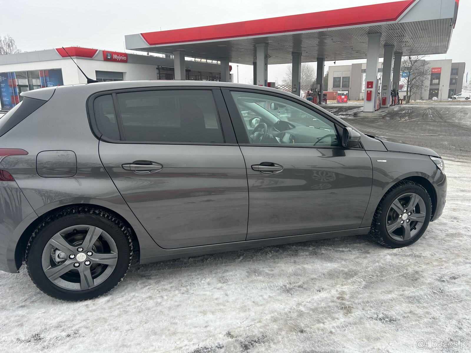 Peugeot 308 2020r 1.2. - style-130 koni 6 manuall - 14