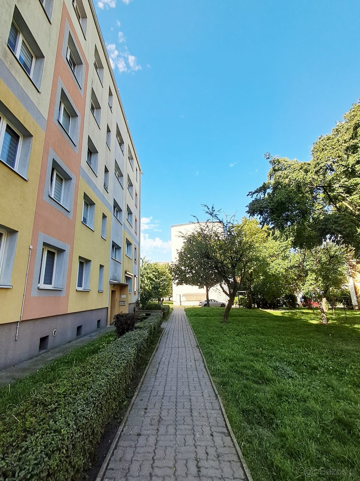 Kawalerka o pow.27m2, I piętro, umeblowane,os. Kaliniec - 14