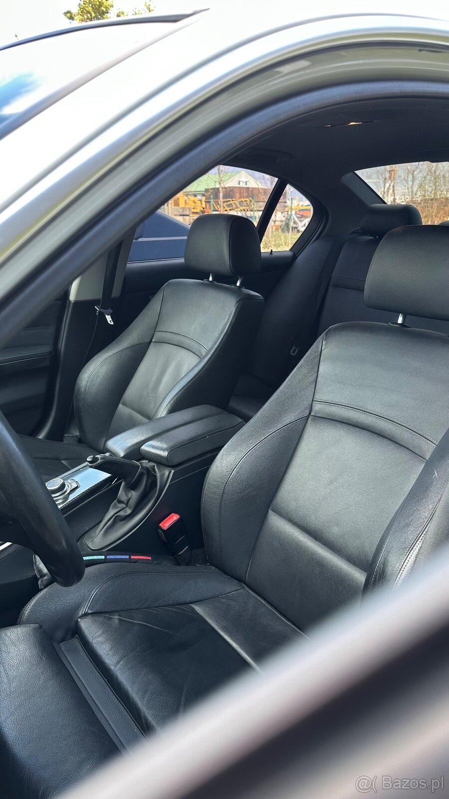 BMW E90 320D 2010r - 14