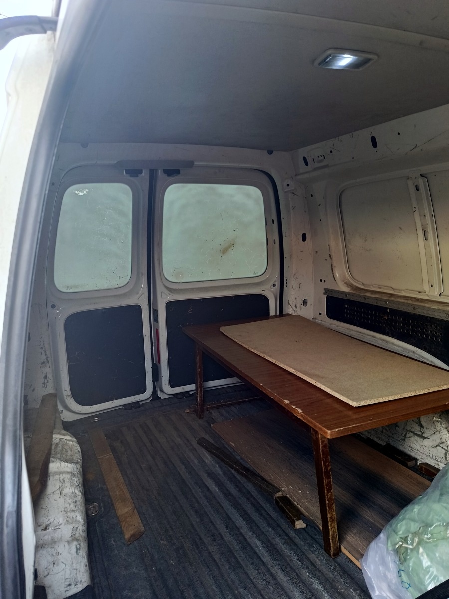 🚗 VW Caddy Maxi 1.6 TDI (2012) – Niezawodny XL do pracy - 14