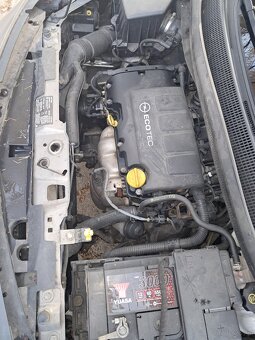 Meriva B 1.4 100 KM - 14