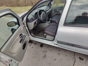 Renault Clio II 2001r 1.4 16V - 14