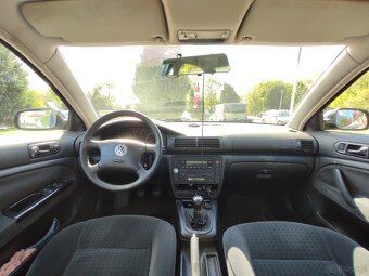 Volkswagen - Passat B5 - 1999r - 1.6 benzyna - 14