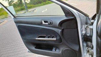 Passat B5 fl 1.9 TDI 130KM 96 KW - 14