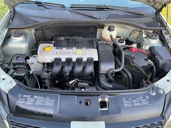 Sprzedam samochód RENAULT CLIO 2 z roku 2002  w stanie bardz - 14