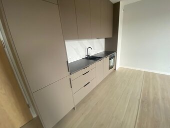 2 pokoje, 47m2, II piętro,winda,balkon,Tarasy Bernardyńskie - 14