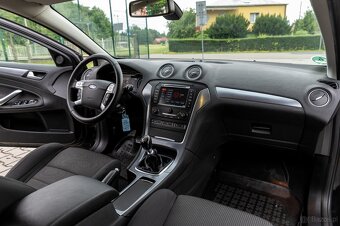 Ford Mondeo - 14