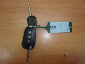 Peugeot 2008 1,2 110 Aut. - 14