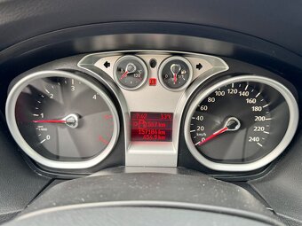 Ford focus liftovy model Motor 1.6 tdci 80 kw Rok v201 - 14