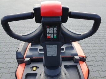 Wózek paletowy elektryczny Toyota LPE200 (BT Levio) - 14