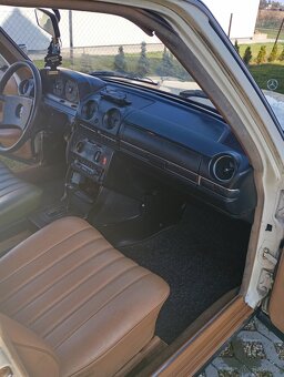 Mercedes W123 240D 1981r. Taxi - 14