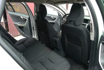 Volvo V60 - 14