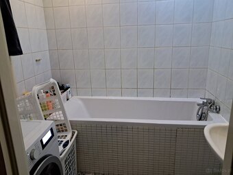 Sprzedam mieszkanie 47.61m2 parter - 14