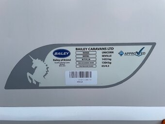 Sprzedam przyczepę kempingową  całoroczną Bailey Unicorn Sev - 14
