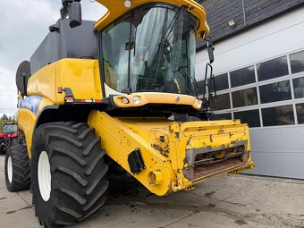 Kombajn zbożowy New Holland CX 860 stół do rzepaku klimatyza - 14