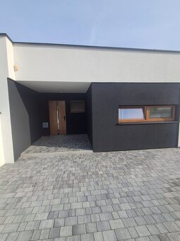 Nowoczesny dom w zabudowie bliźniaczej – 91 m²,Chełmce - 14