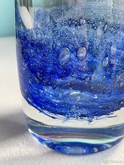 SZKŁO ARTYSTYCZNE - NIEBIESKI WAZON PULEGOSO - 14